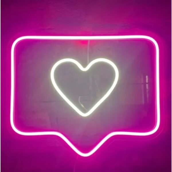 Neon led em acrílico com formas personalizadas